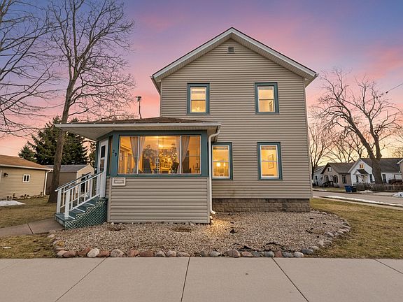 2nd image of 29 W Melvin Ave