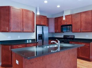 2310 W Jackson Blvd APT 2A, Chicago, IL 60612