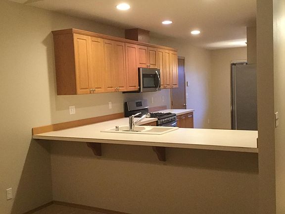 2nd image of 1313 NW Summer Beach Ln