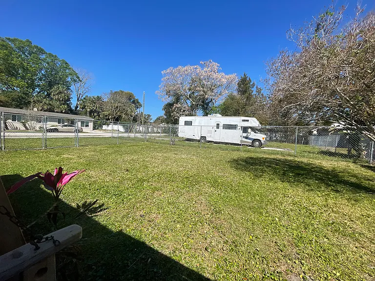 1901 Magnolia Ave — Photo 10