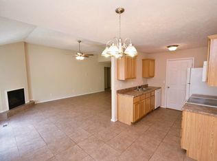 1918 S Bryson Cir, Springfield, MO 65807