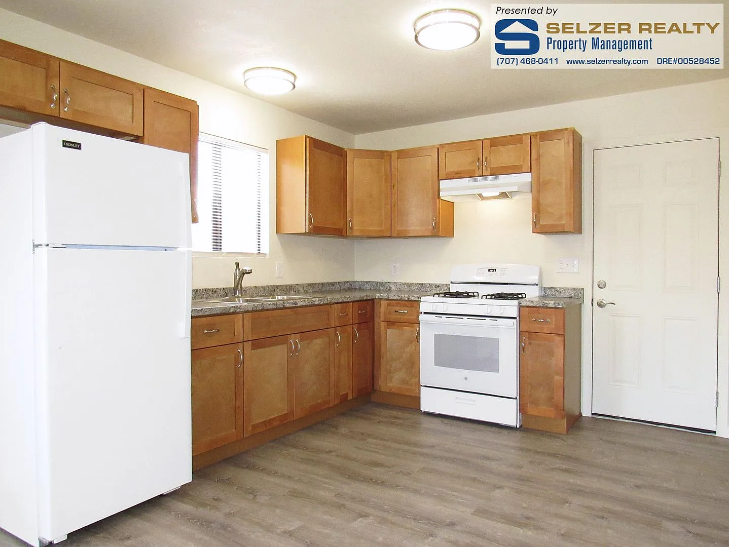 6801 N. State St. — Photo 4