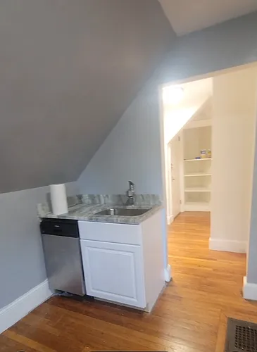 35 Bailey St #2 Photo 1