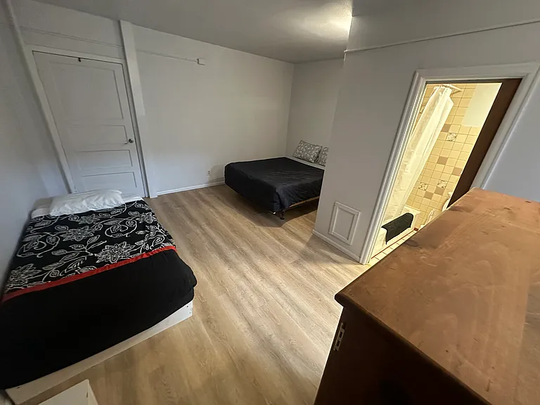 19 2nd Ave NE #1 — Photo 9