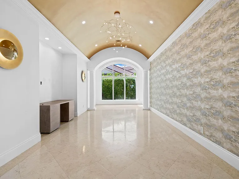 861 Nafa Dr — Photo 23