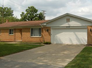 20184 Westpoint Ave, Brownstown, MI 48174