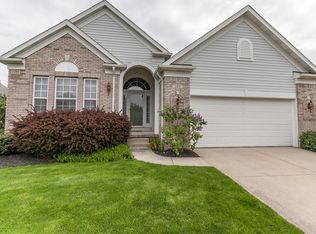 283 Lexington Cir, Broadview Heights, OH