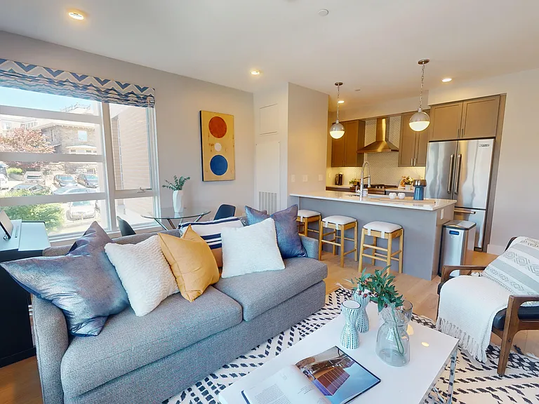 1650 Commonwealth Ave #202 — Photo 1