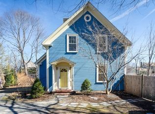 207 Dodge St, Beverly, MA 01915