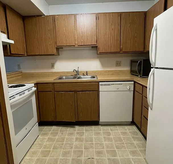 320 Brown St #820 — Photo 4