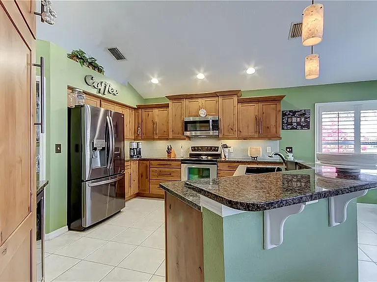 9015 Southbay Dr — Photo 29