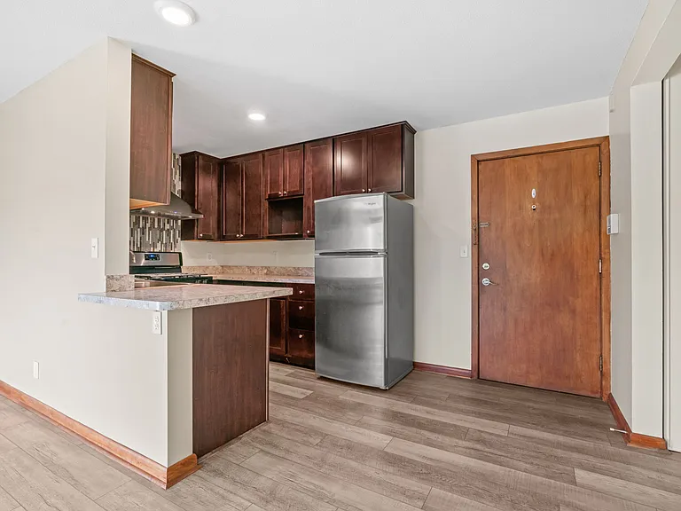 1 Bedroom B