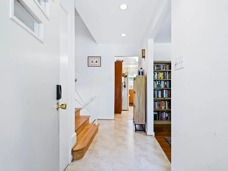 8504 Sundale Dr — Photo 19