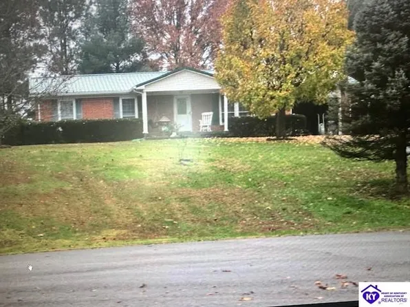 145 W Ridgeway Dr, Elizabethtown, KY 42701