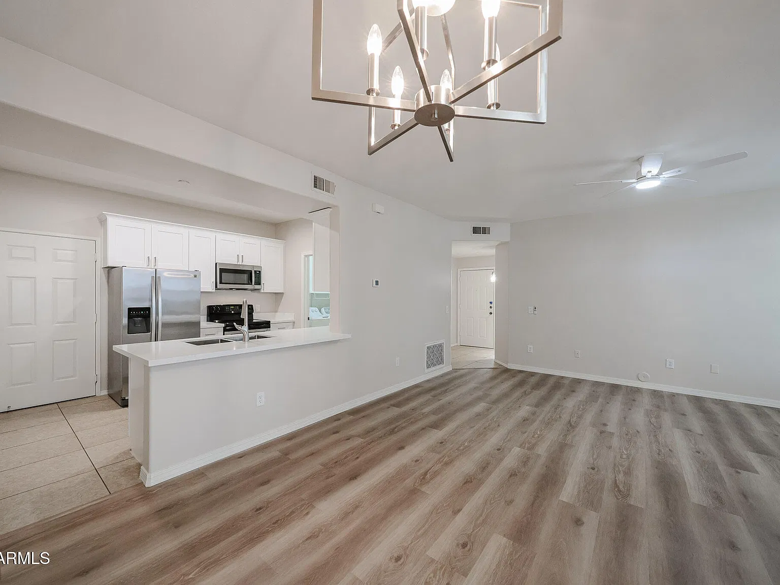 2 bed, 2.0 bath, 1172 sqft, $2,250 — Photo 4