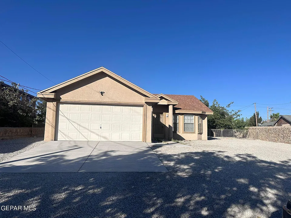 5884 Doniphan Dr