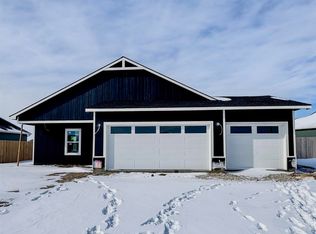 355 N Woodstone St, Derby, KS 67037