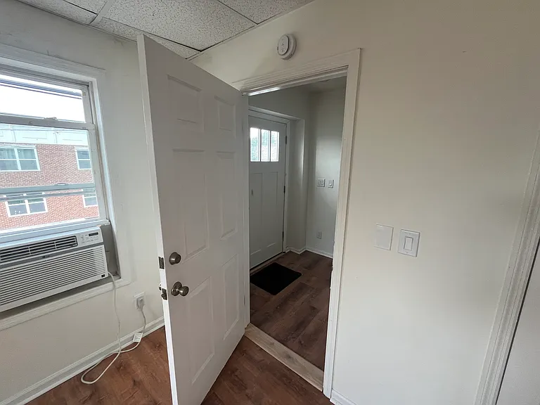 1122 1st St #2 — Photo 11