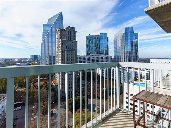 3rd image of 3324 Peachtree Rd NE Unit 1306