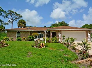 842 Isar Ave NW, Palm Bay, FL 32907