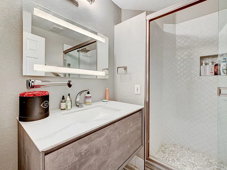 9748 Cathedral Stairs Ct — Photo 27