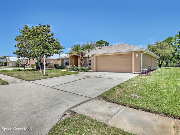 2nd image of 872 Hunters Creek Dr