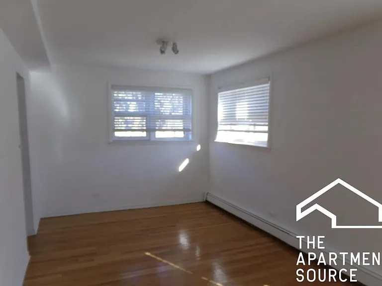 8644 Skokie Blvd #201 — Photo 18