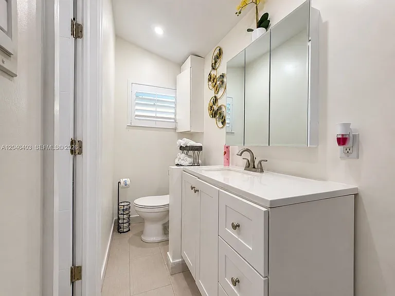 6118 Mayo St #3 — Photo 6
