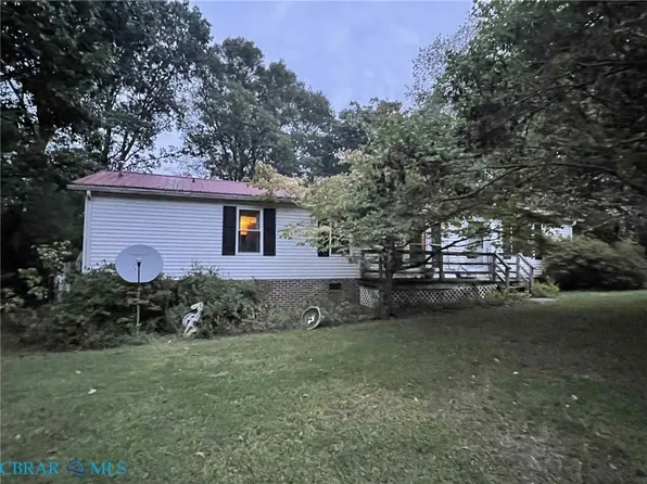 973 Burchs Mill Rd, Urbanna, VA 23175