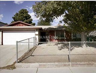 5th image of 4462 E Wyoming Ave