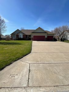 1221 Chestnut St, Halstead, KS, 67056