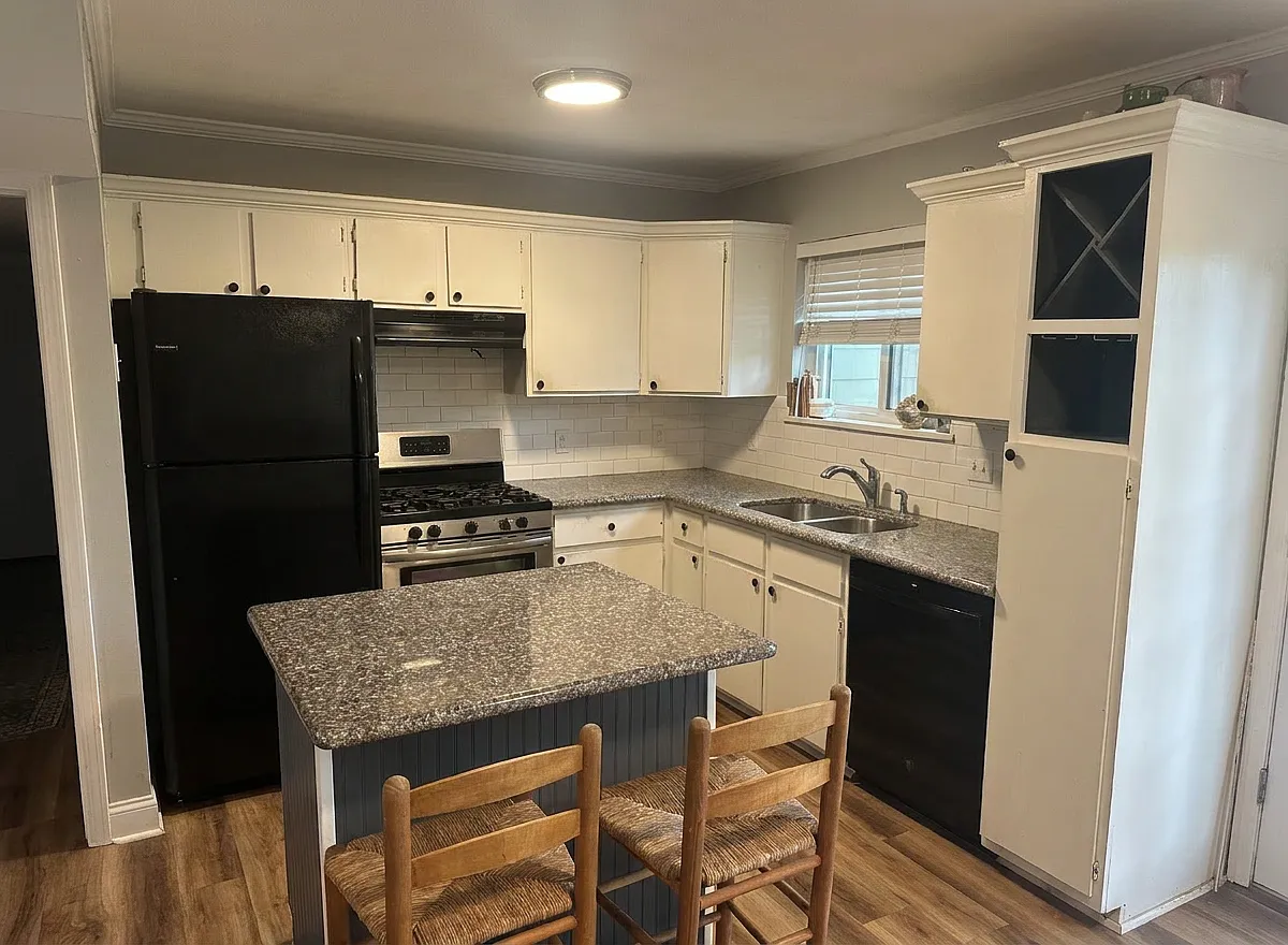 3 bed, 1450 sqft, $1,850 — Photo 4