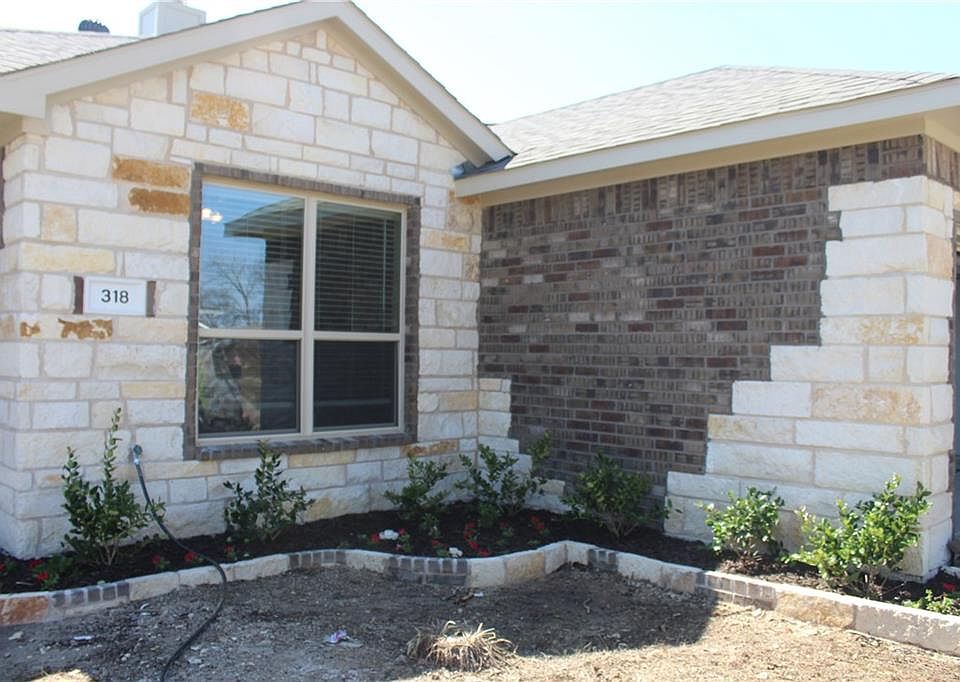 1st image of 318 Lake Travis Dr