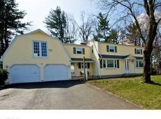 10 Marshall Rd, Enfield, CT 06082