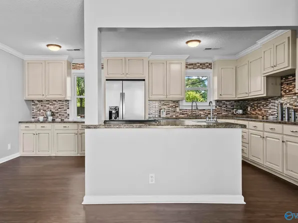 196 Joe Quick Rd, Hazel Green, AL 35750