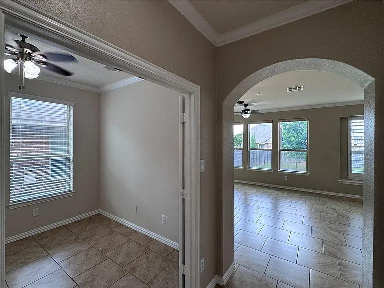 2605 Rough Berry Rd — Photo 6