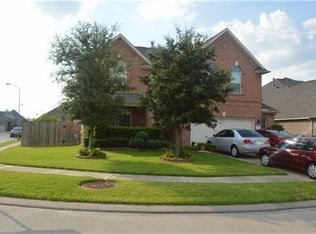 2110 Catamaran Cove Dr, Pearland, TX 77584