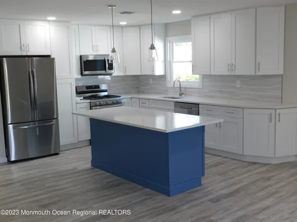 31 Kinkora Court W, Toms River, NJ 08757