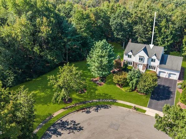 46 Heather Drive, Manalapan, NJ 07726