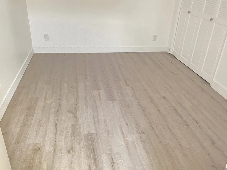 236 Bicknell Ave #11 — Photo 9