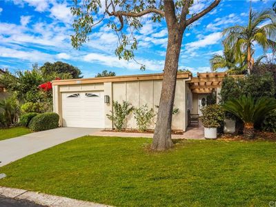 3160 Alta Vis Unit D, Laguna Woods, CA, 92637