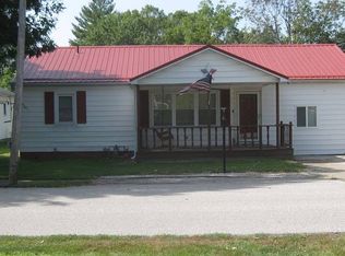 1107 S Steel St, Robinson, IL 62454