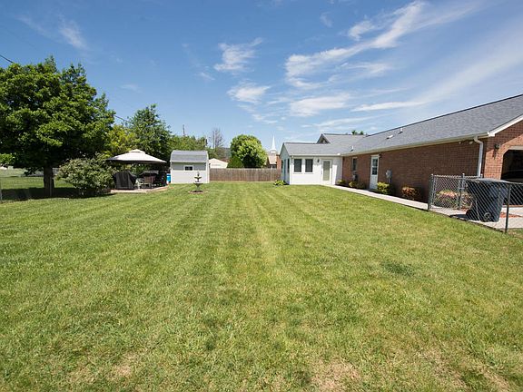 4th image of 3402 Preston Ave NW