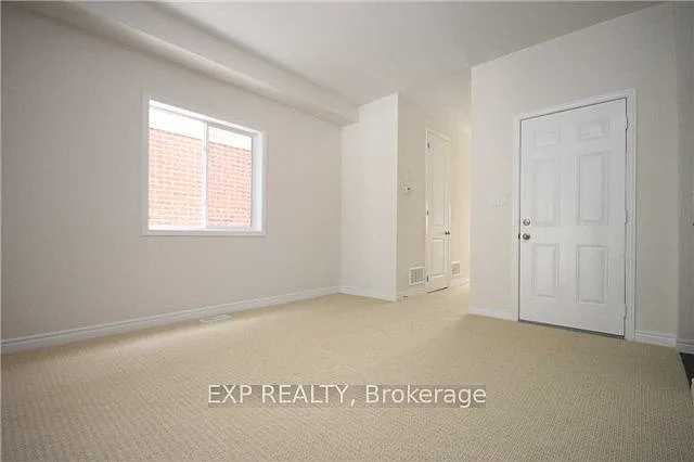 4 bed, $3,000 — Photo 2