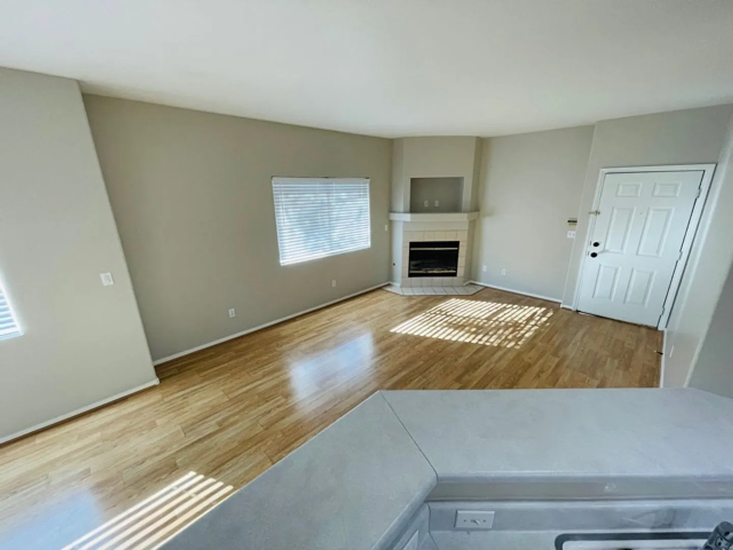 2 Bed 2 Bath Downstairs Condo in Henderson — Photo 4