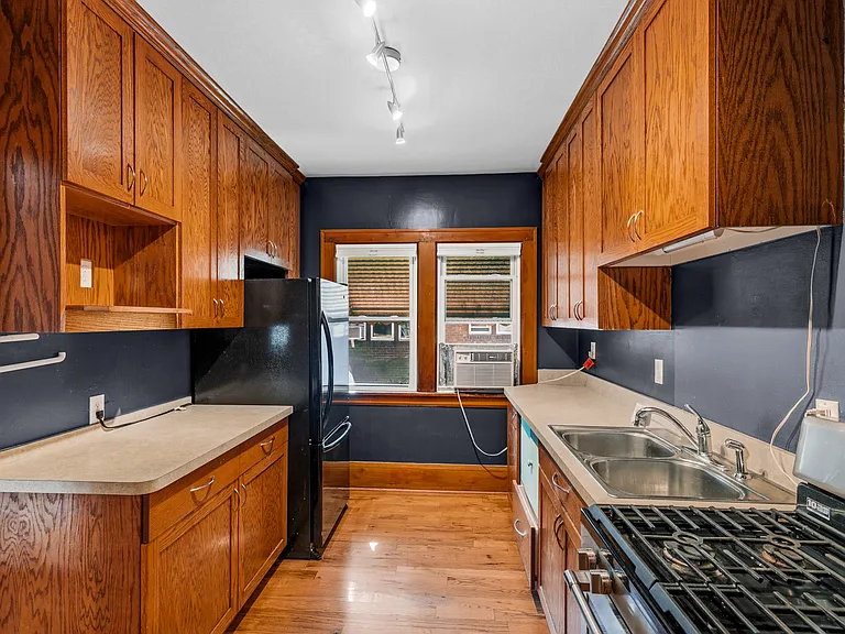 1479 Portland Ave #4 — Photo 7