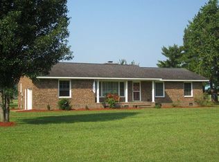 232 Seed Tick Neck Rd, Pinetown, NC 27865