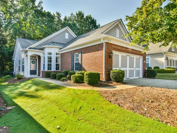 6235 Brookside Ln, Hoschton, GA 30548