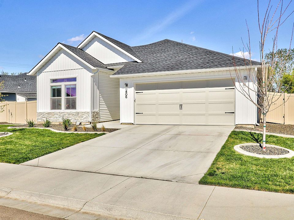 1st image of 406 Hildago Way