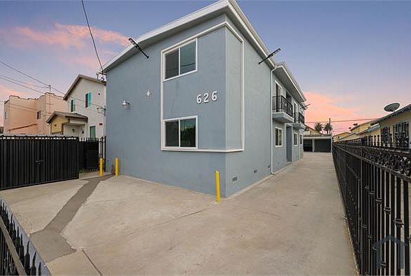 1st image of 626 W 54th St #4
